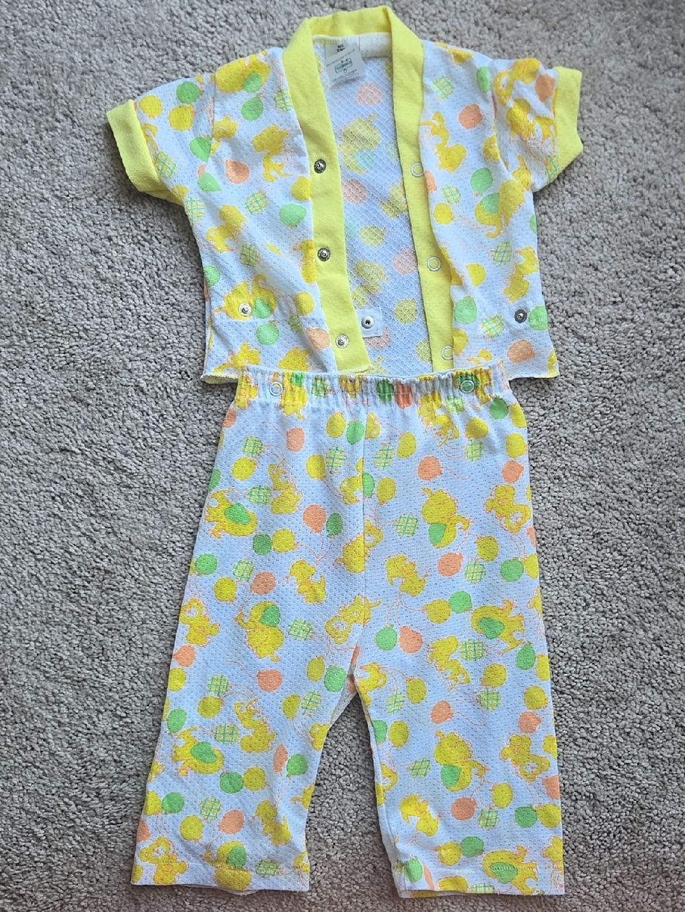 Vintage Balloon Elephant Bear Print Baby Two-Piece Set Size:12 Months